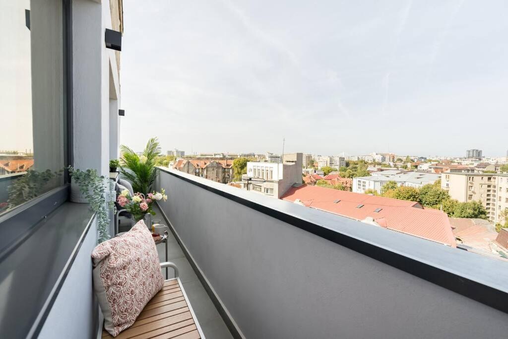 Апартаменты Stunning Views 3Br Sunny Flat - Amazing Terrace Бухарест Экстерьер фото
